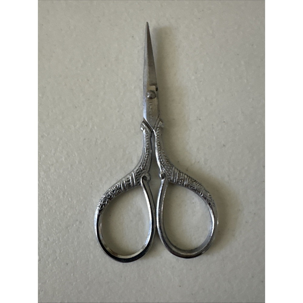Beautiful Vintage Style Unique Etched Scissors - Small
